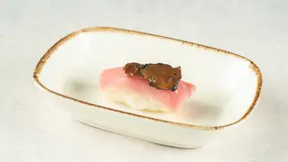 Tuna Premium Nigiri