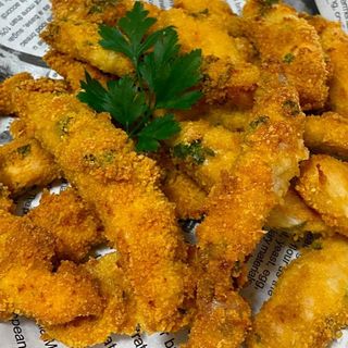 Tiras De Pollo. (Con porción de patatas) 