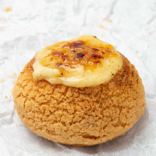 Choux Creme Brulee