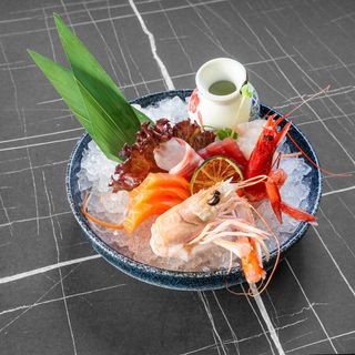 S5. Sashimi speciale