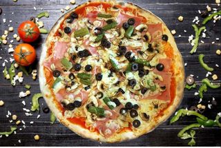 Pizza 4 Estaciones (33 Cm.)