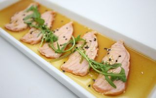 163-Carpaccio salmone scottato  12 pezzi