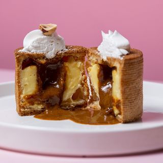 შუს დესერტი პრალინეთი და ვანილით