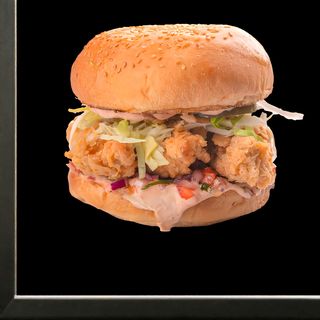 КУРИНЫЙ СТРИП БУРГЕР				300 гр