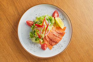 Салат с семгой 