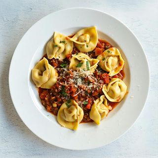 Tortellini al ragù