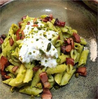 18. Penne al Pistacchio