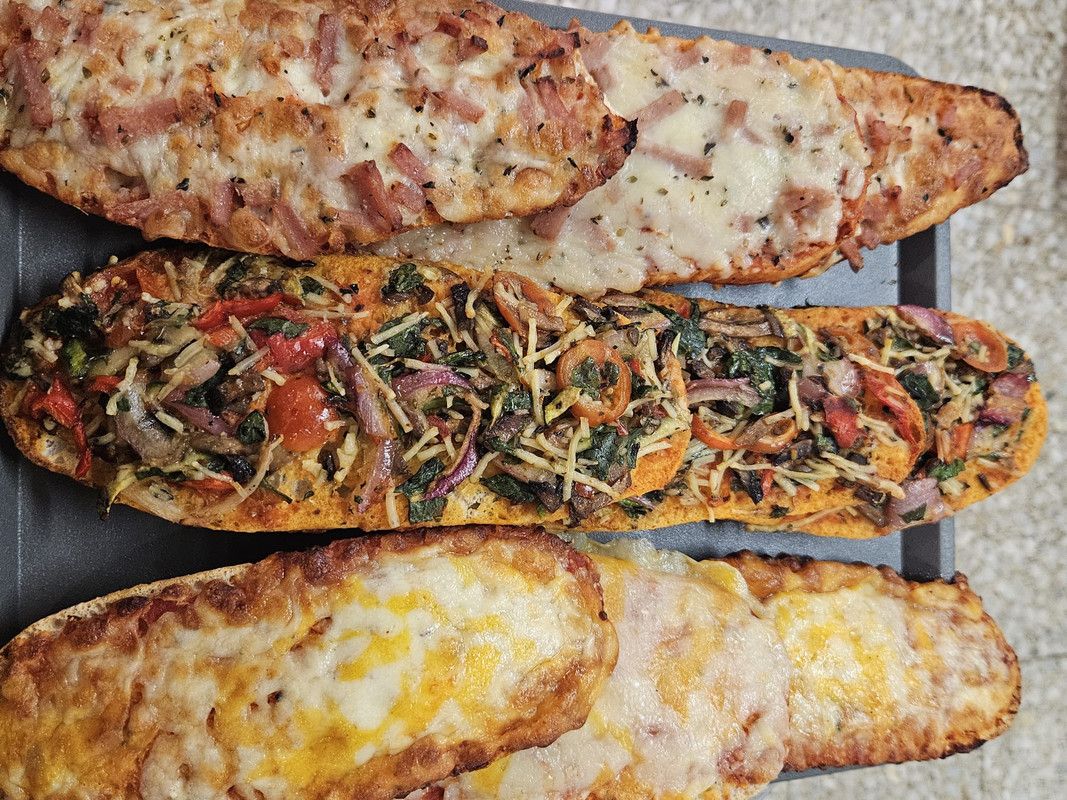 Pan De Pizza