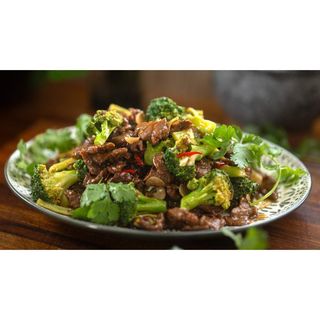 Beef with broccoli