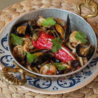 ოჯახური ზღვისპროდუქტებით