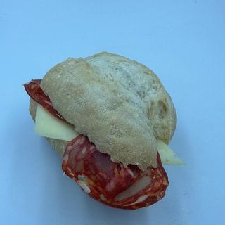 Bocadillo mini de chorizo