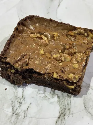 Brownie Clasico Con Nueces