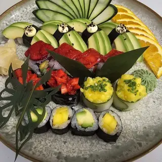 Combinado Vegetariano Menu 1 (10 peças)