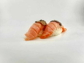 252 Nigiri salmone tartufo