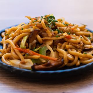 Udon Frito Con Verdura