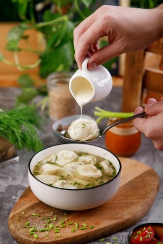 Пельмени с говядиной с бульоном (350 гр.)