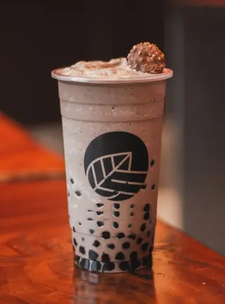 Ferrero boba shake