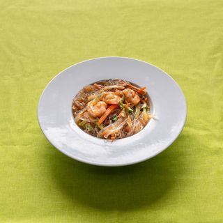 049. Spaghetti di soia con gamberi