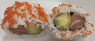 37，California Tobiko Salmón, 8 Unidades