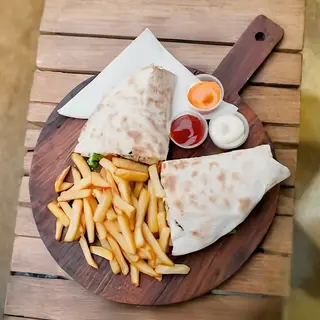Makloub Poulet Pané
