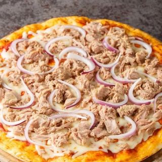 Pizza Tonno Cipolla Ø32cm