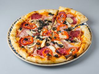 Pizza Capricciosa
