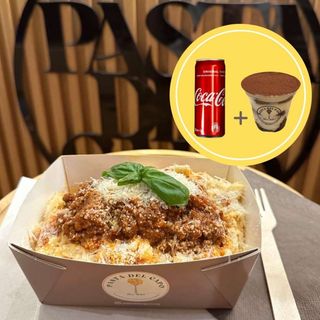 Bolognese + Tiramisu + Coca-Cola 0.33l