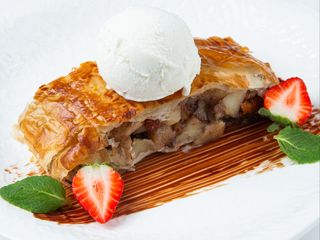 Яблочный штрудель с корицей (520г)