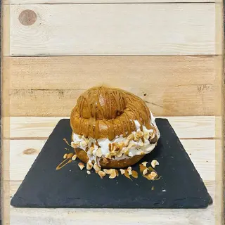 Brioche Con Gelato