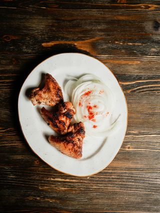 Шашлык из куриных крыльев (281г)