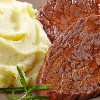 Carne asada con Puré de Patatas