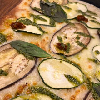 Pizza Vegetariana (28 Cm.)