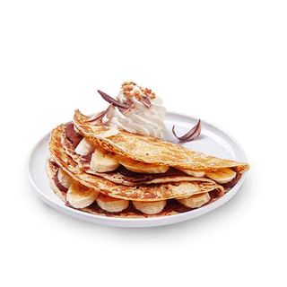 Naleśniki z bananem, kremem czekoladowym i bitą śmietaną 310 g