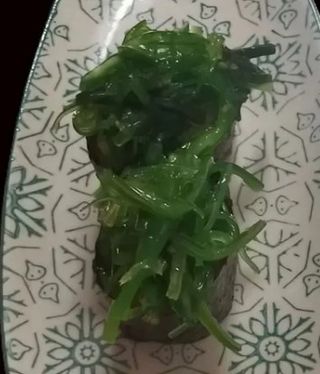 Gunkan De Wakame (2 Pzs.)