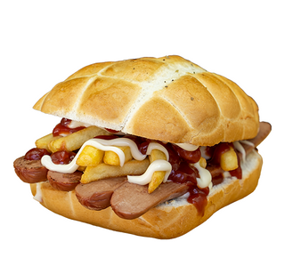 Panino con würstel e patatine