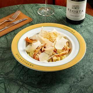Insalata Caesar cu pui