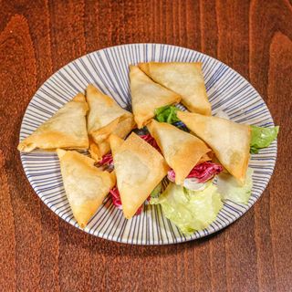 Samosa de curry (8 uds.)