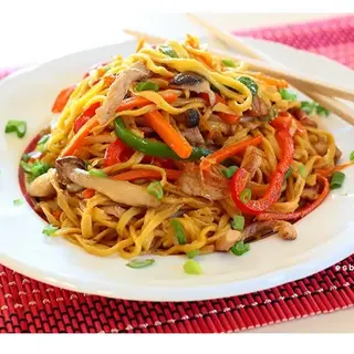 Tallarines Con Verduras 