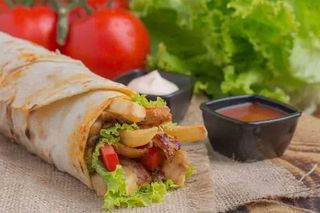 Tortilla cu pui medie