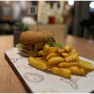 Бургер Лудото пиле (450г)