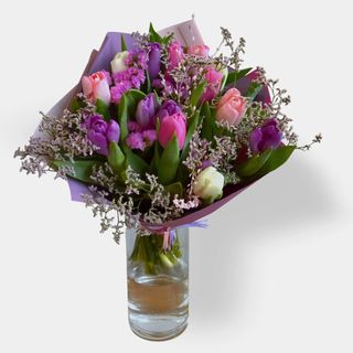 Romantyczny bukiet tulipanów