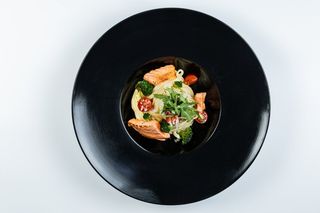 Удон з лососем у вершках 300г