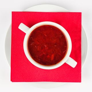 Staroruska tradicionalna juha s ciklom Boršč *Vege