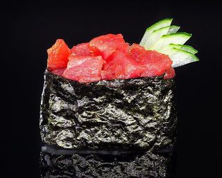 Гункан з Тунцем 1шт/80грм