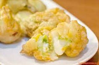 FIORI DI ZUCCA PASTELLATI CON ALICI E MOZZARELLA GR500