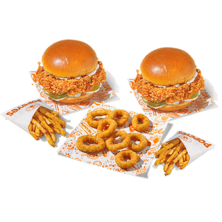 2 The Chicken Sandwich + 2 Patatas + 8 Aros de cebolla