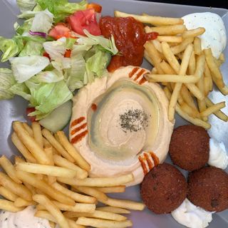 Talerz Falafel z hummus'em