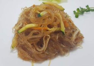 112 Spaghetti di soia con verdure