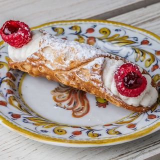 Cannolo Siciliano Lamponi