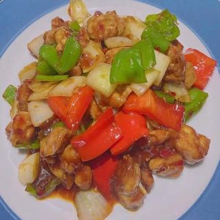 Pollo Con Salsa Picante